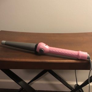 BaBylissPRO Nano Titanium Conicurl Iron